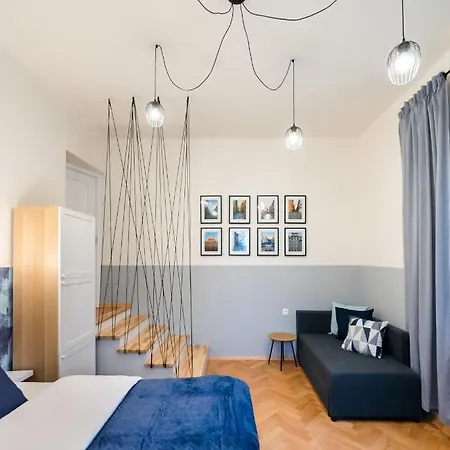 Apartment Old Town Eclectic For 6 People *